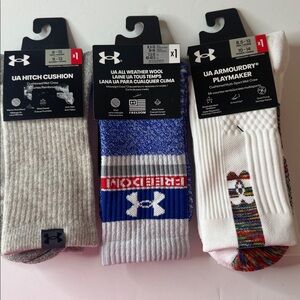Under Armour Assortment of Socks 3 Pairs Men’s Size Large